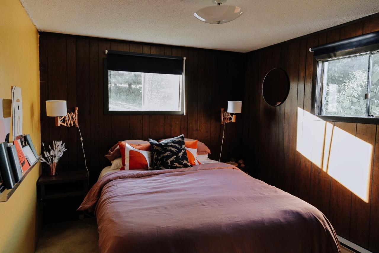 Colonial Bay Motel And Cottages Huntsville Eksteriør bilde