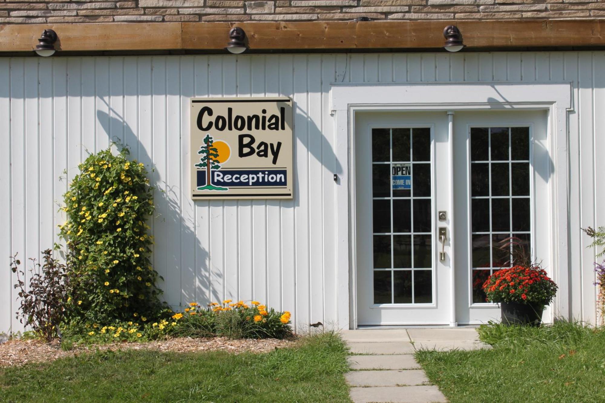 Colonial Bay Motel And Cottages Huntsville Eksteriør bilde